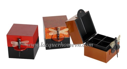 lacquer jewelry boxes with dragon fly lock